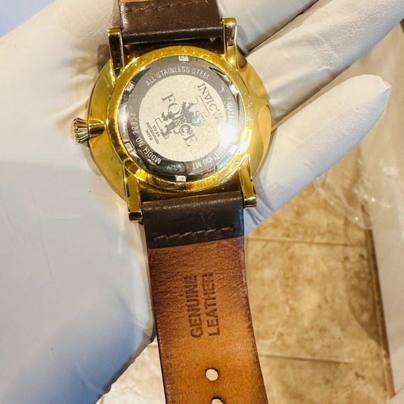 S. Coifman Gold and Brown Leather Watch - Picture 7 of 7